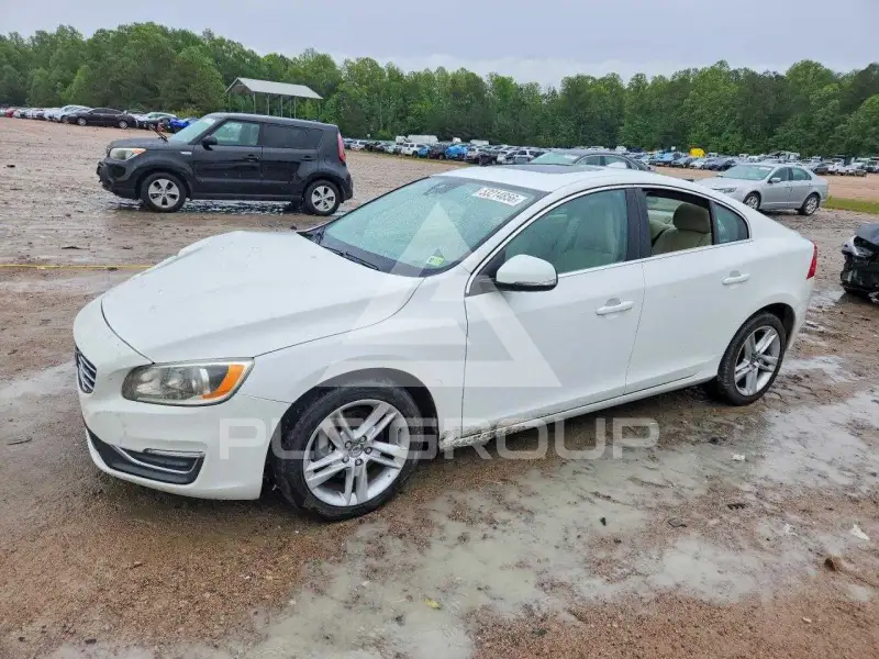 2015 Volvo S60 фото