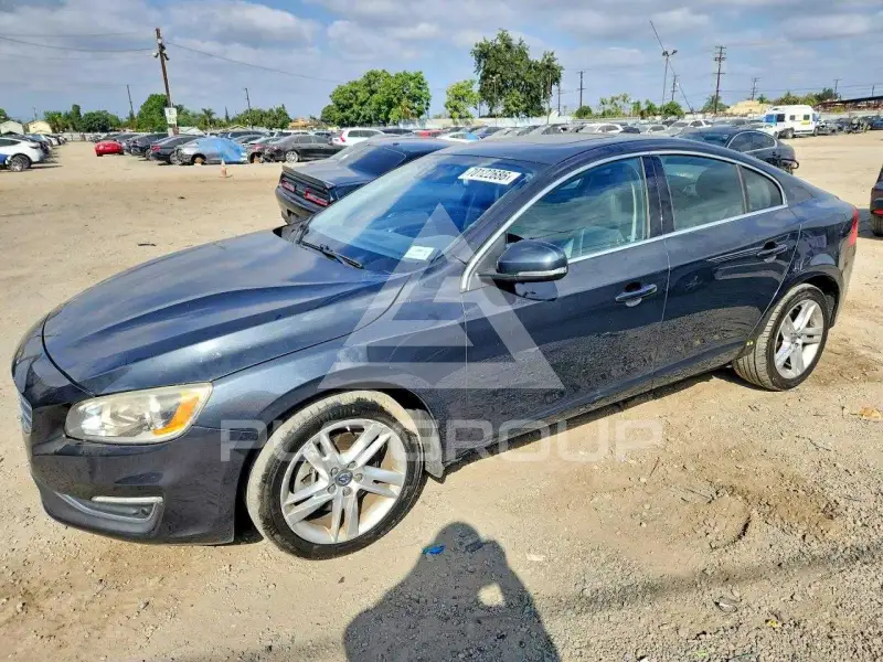 2015 Volvo S60 photo