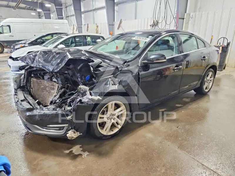 2015 Volvo S60 фото