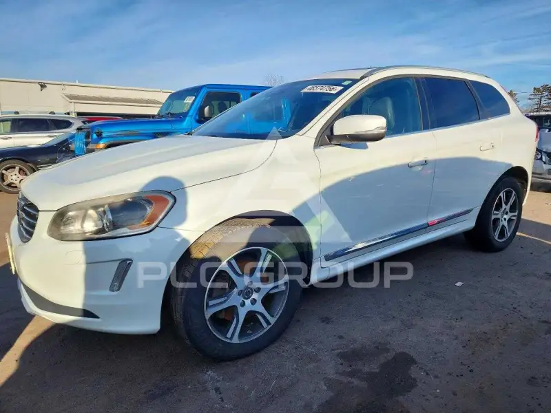 2015 Volvo XC60 фото