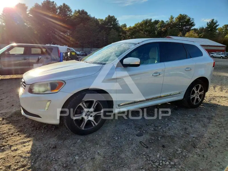 2015 Volvo XC60 photo