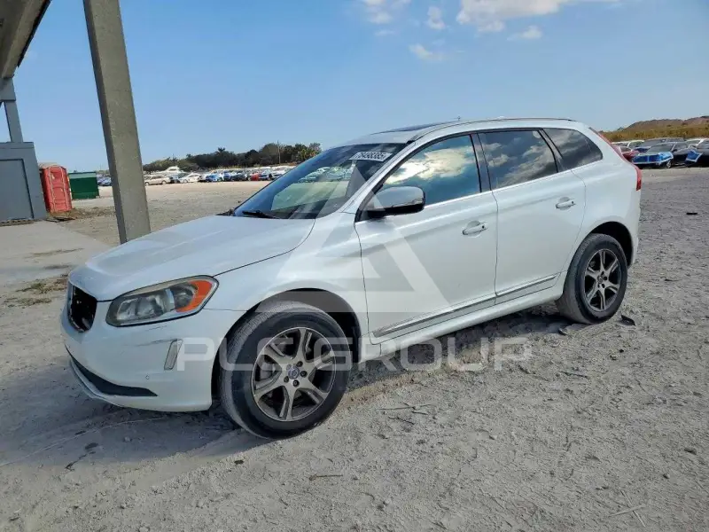 2015 Volvo XC60 photo