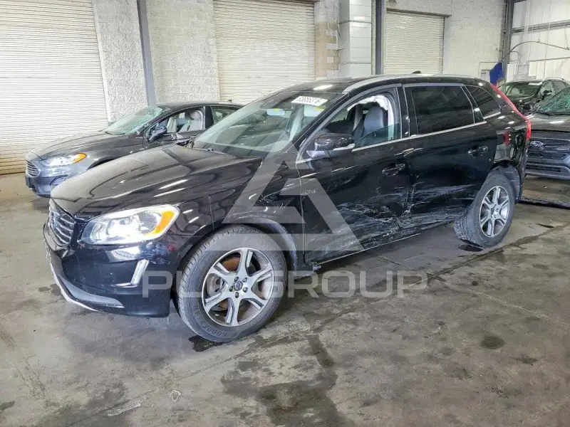 2015 Volvo XC60 фото