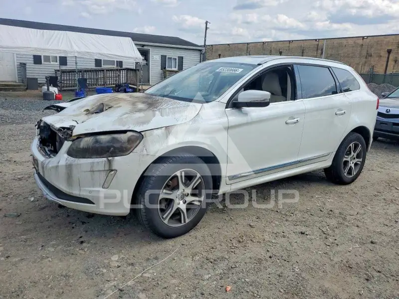 2015 Volvo XC60 фото