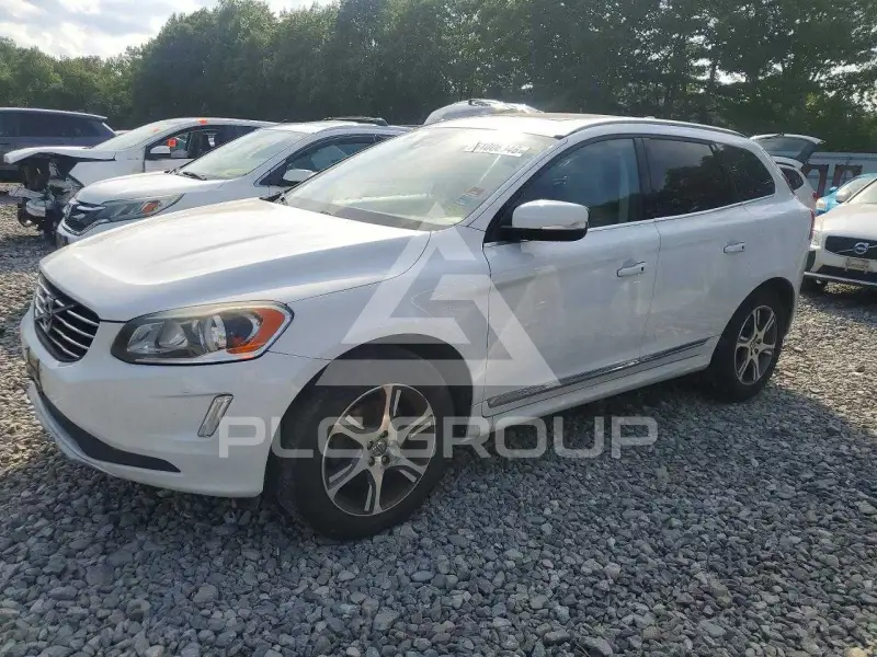 2015 Volvo XC60 фото