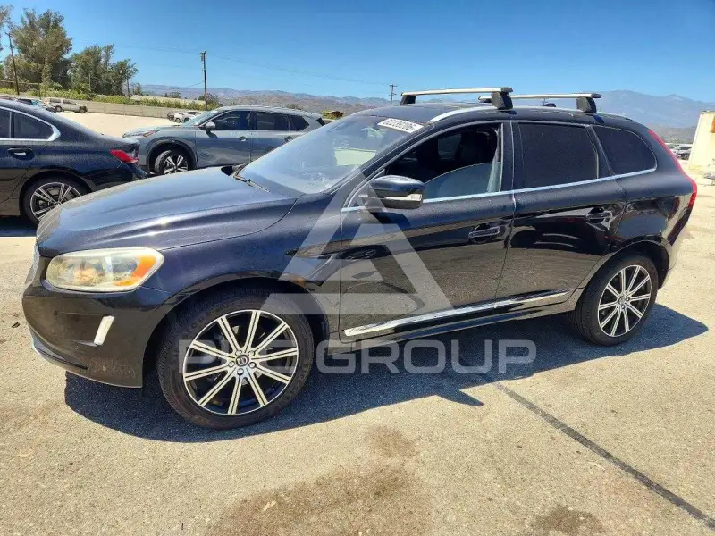 2015 Volvo XC60 фото