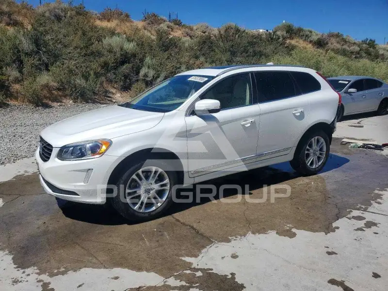 2015 Volvo XC60 фото