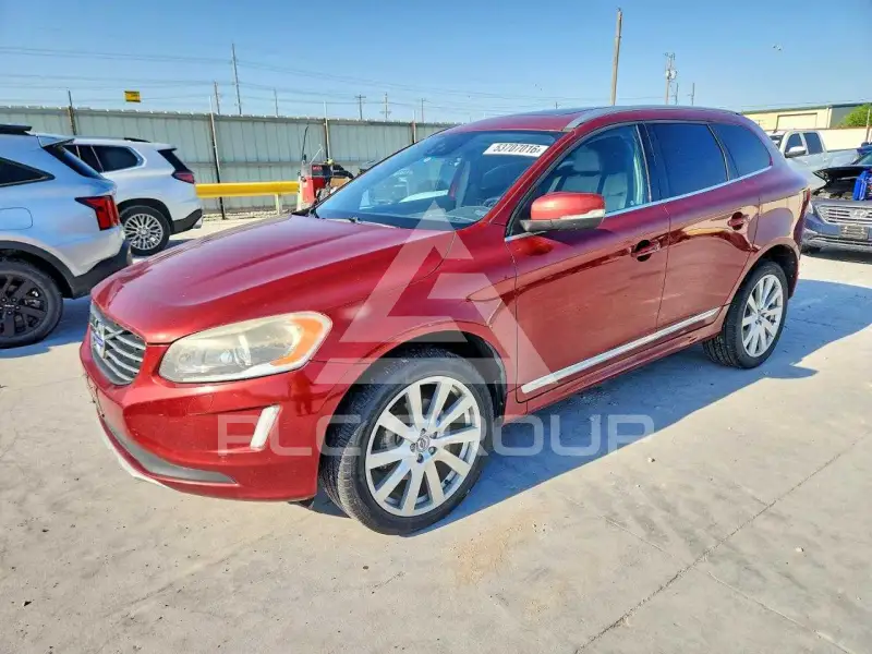 2015 Volvo XC60 photo