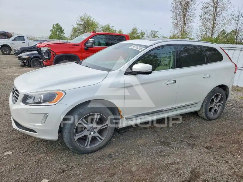 2015 Volvo XC60 фото