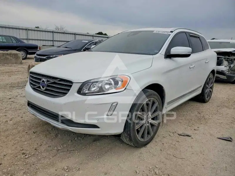 2015 Volvo XC60 фото