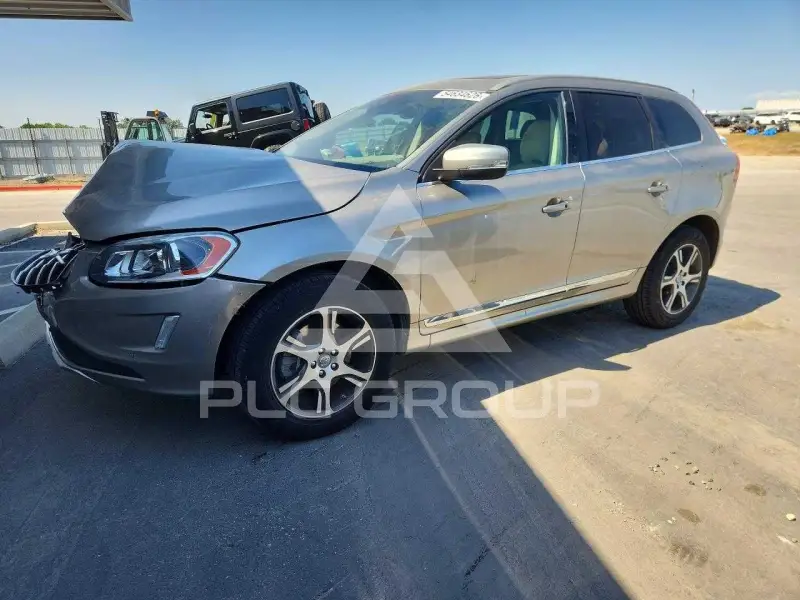 2015 Volvo XC60 photo