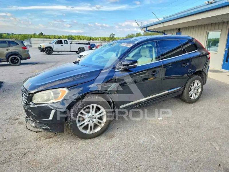 2015 Volvo XC60 photo