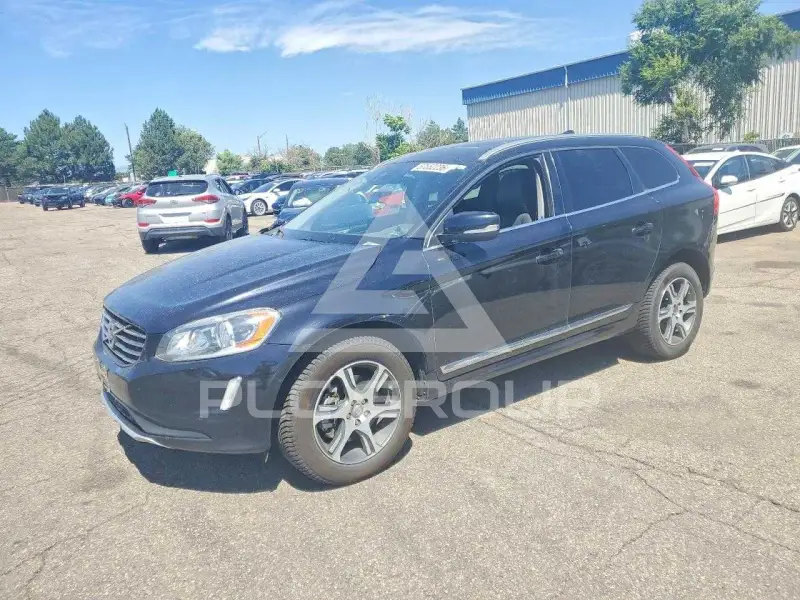 2015 Volvo XC60 photo