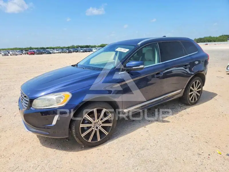 2015 Volvo XC60 фото