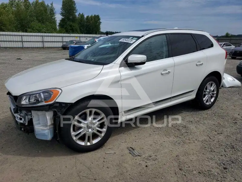 2015 Volvo XC60 photo