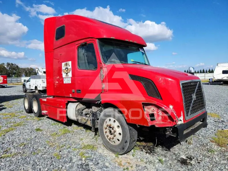 2015 Volvo VNL фото