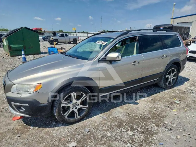 2015 Volvo XC70 фото