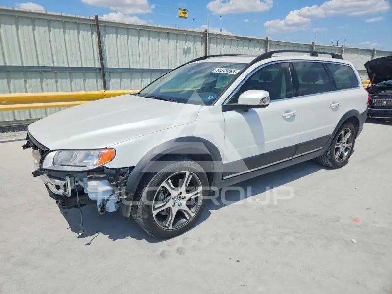 2015 Volvo XC70 фото