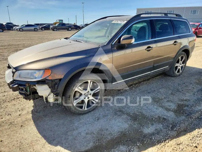 2015 Volvo XC70 фото