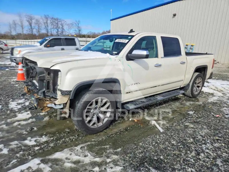 2015 GMC Sierra photo