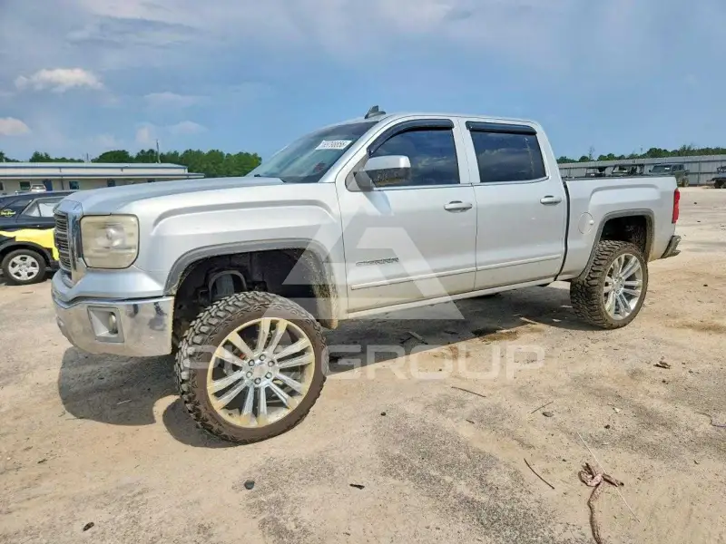 2015 GMC Sierra photo
