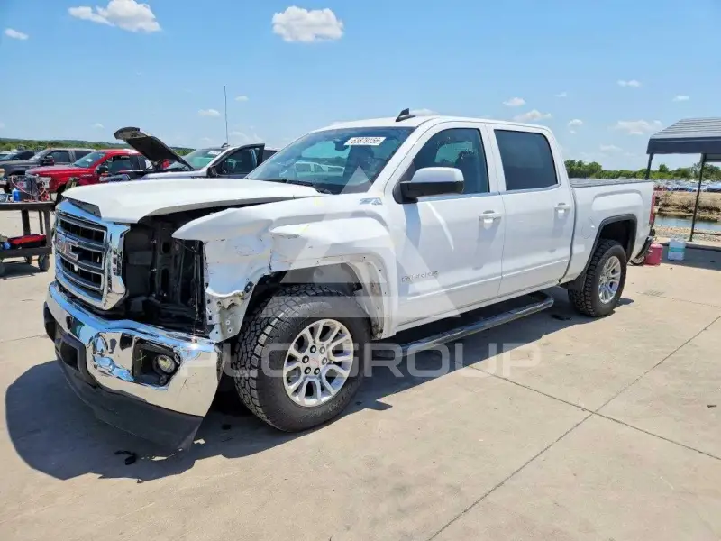 2015 GMC Sierra photo