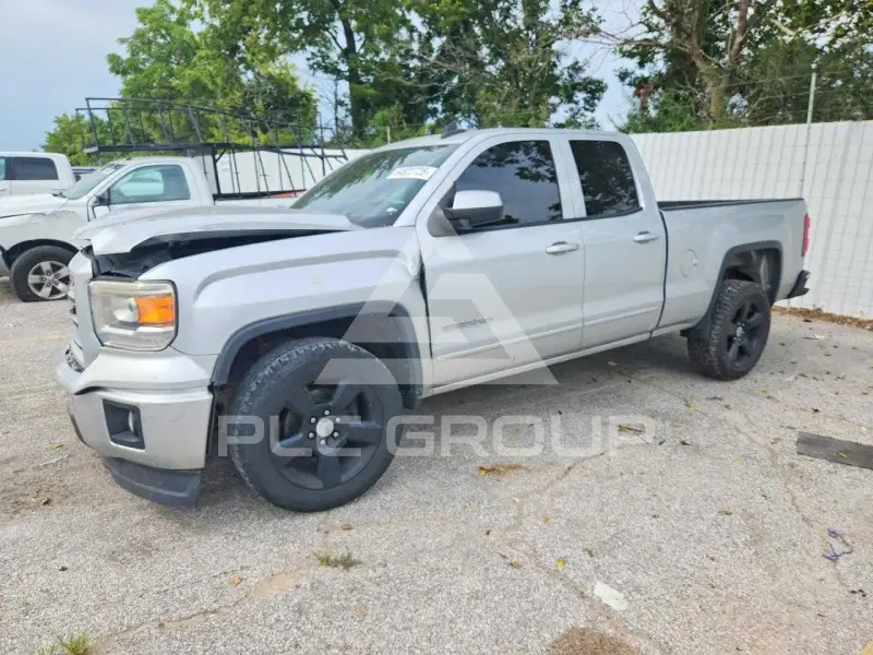 2015 GMC Sierra photo