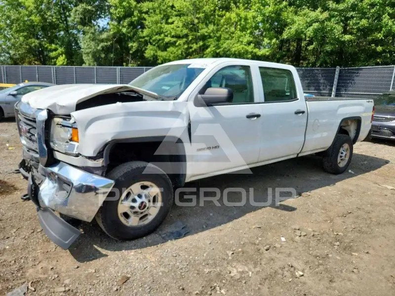 2015 GMC Sierra photo