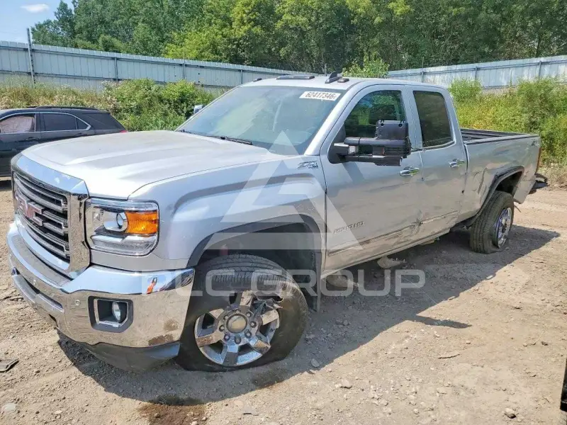 2015 GMC Sierra фото