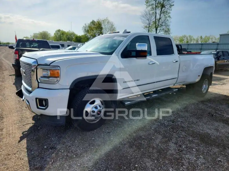 2015 GMC Sierra photo