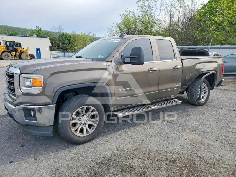 2015 GMC Sierra photo