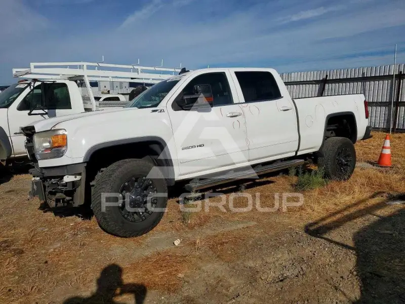 2015 GMC Sierra фото