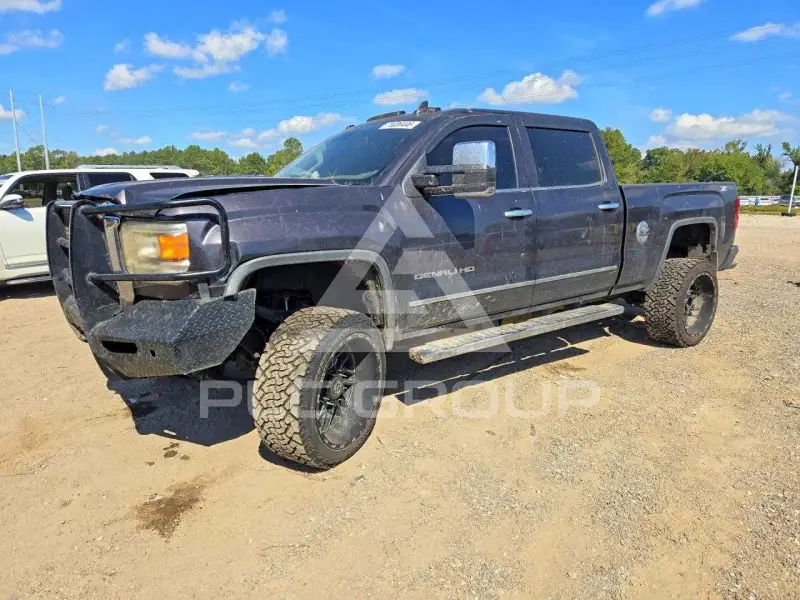2015 GMC Sierra photo