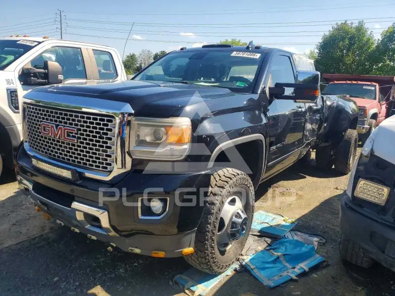 2015 GMC Sierra photo