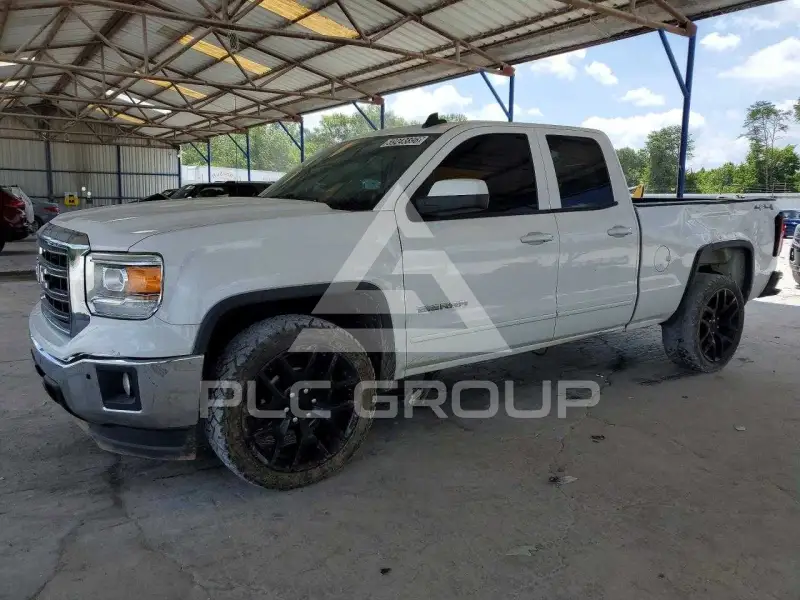 2015 GMC Sierra photo