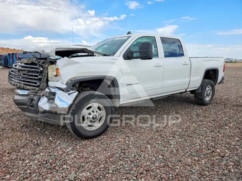 2015 GMC Sierra фото