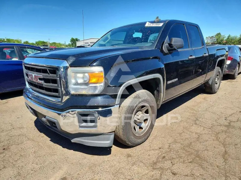 2015 GMC Sierra photo