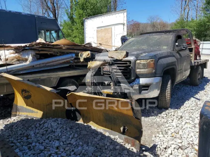 2015 GMC Sierra photo