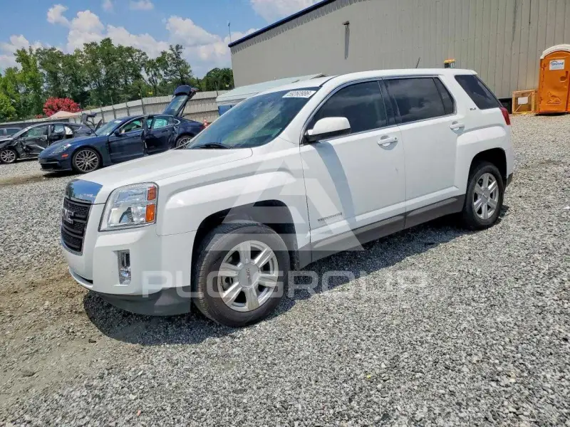 2015 GMC TERRAIN photo