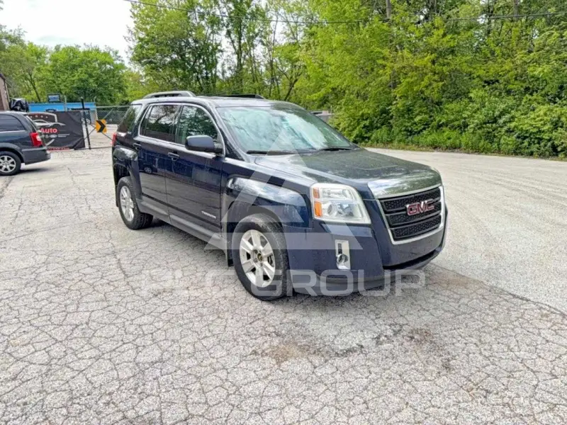 2015 GMC TERRAIN photo