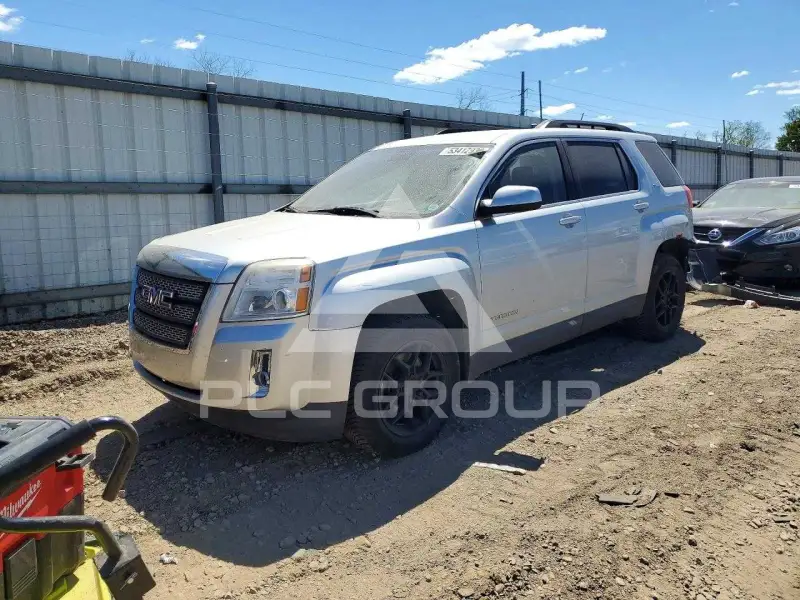 2015 GMC TERRAIN фото