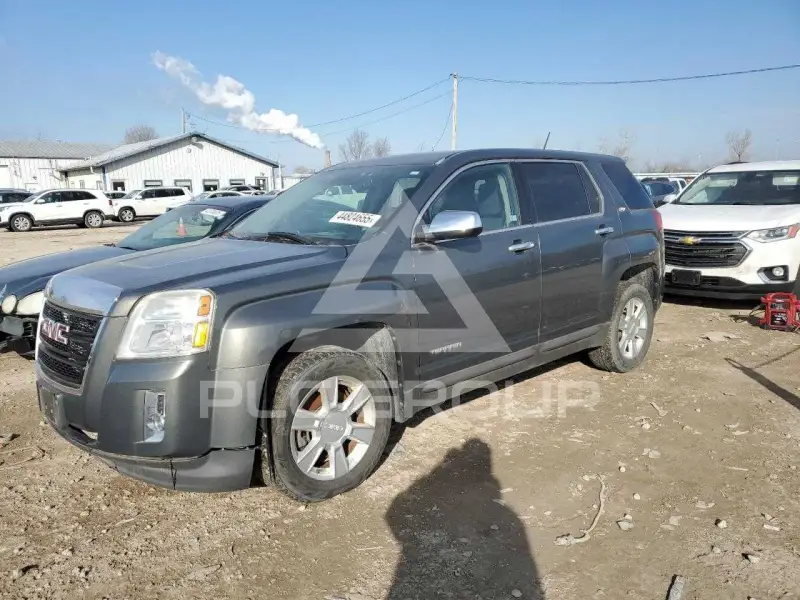 2015 GMC TERRAIN photo