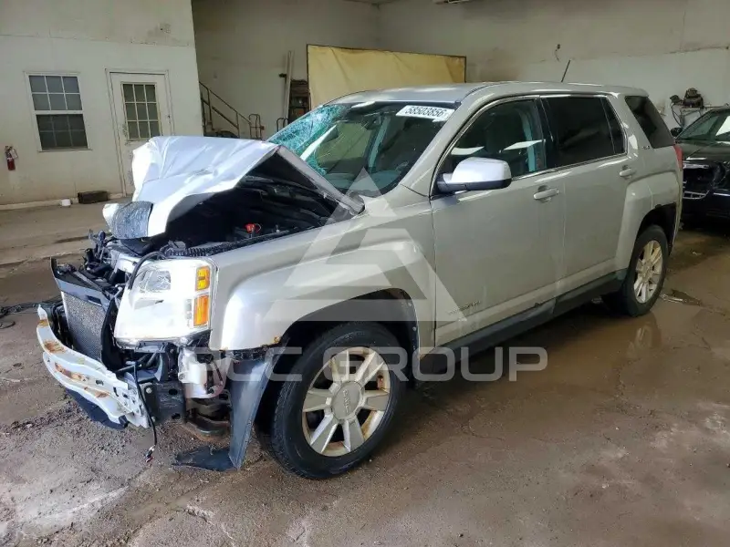 2015 GMC TERRAIN photo