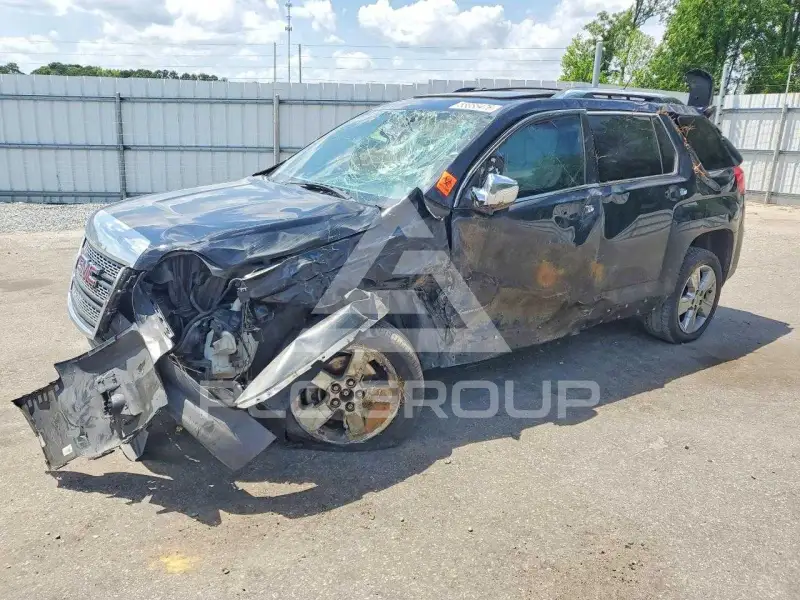 2015 GMC TERRAIN photo