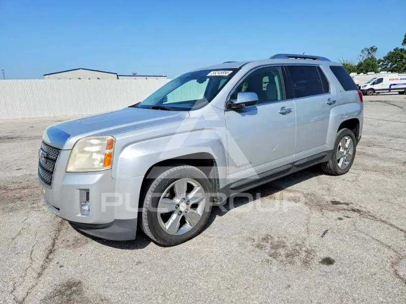 2015 GMC TERRAIN фото