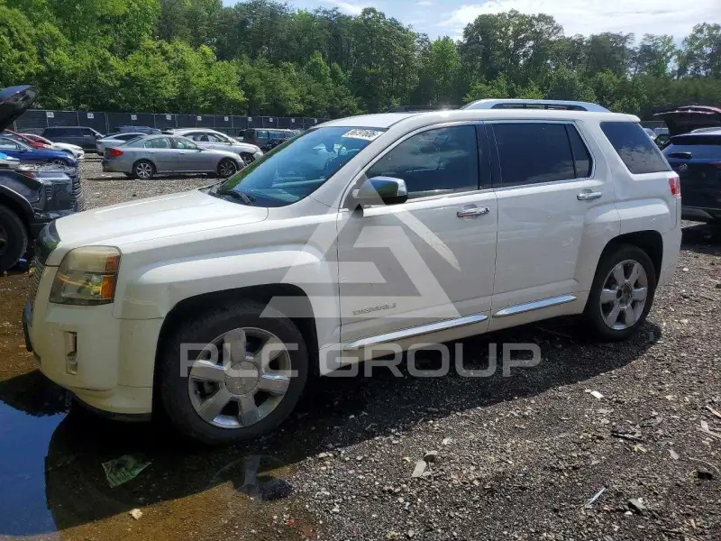 2015 GMC TERRAIN фото
