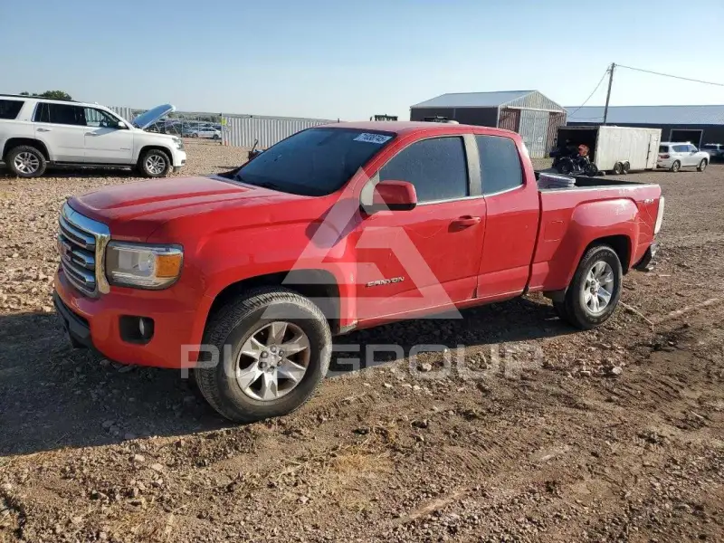 2015 GMC CANYON photo