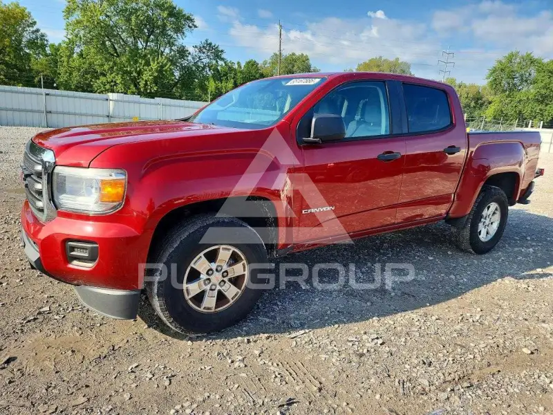 2015 GMC CANYON photo