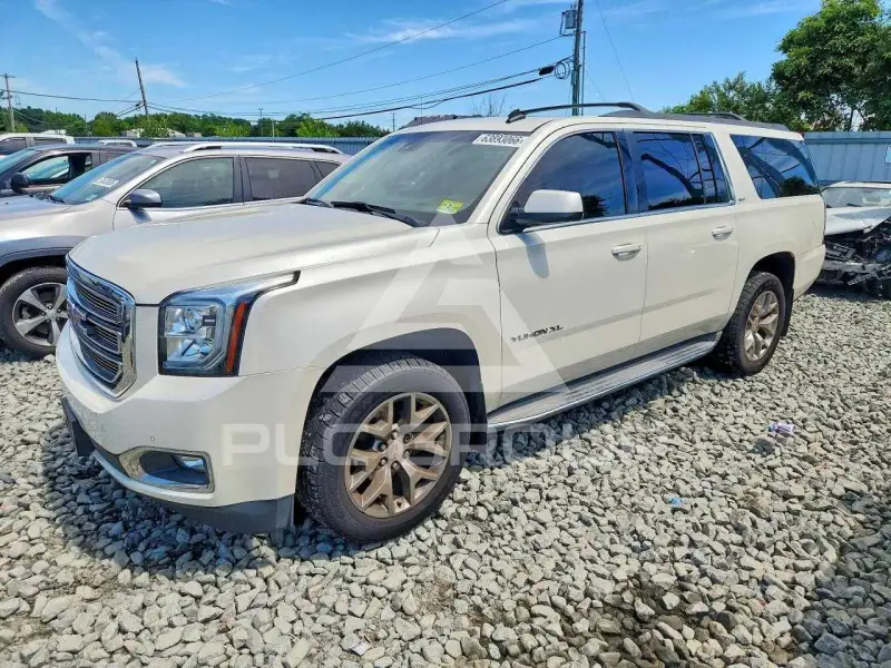 2015 GMC YUKON photo