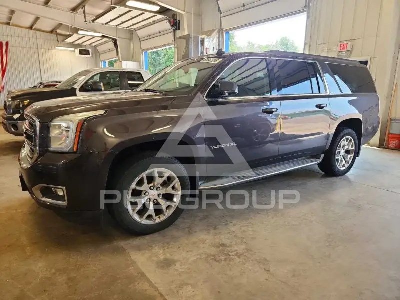 2015 GMC YUKON фото